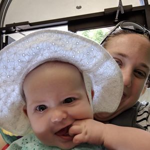 Meet your Posher, Amanda